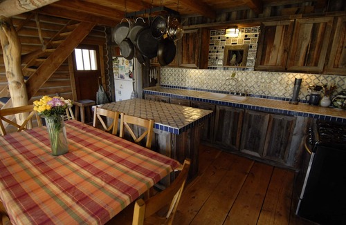 Miner Cabin | Internationally Flavored Cabin in Paradise Valley, SW Montana