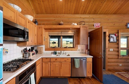 Shining Mountains Cabin | Intimate Off-Grid Cabin with Fire Pit and Mountain Views in Montana