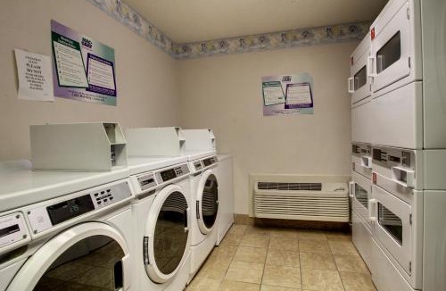 Madison Hotel | InTown Suites Extended Stay Nashville TN - Madison
