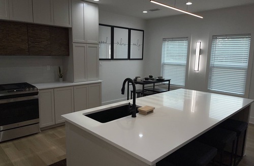 Mid City North House | Introducing "ElevateVR Living" Your New Baton Rouge 3 Story Retreat Sleeps 14