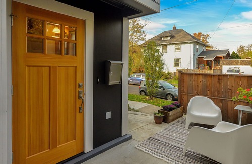 Richmond House | Inviting Designer Cottage