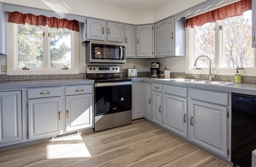 Jackson House | Inviting home with mountain view, fireplace, golf nearby, & washer/dryer