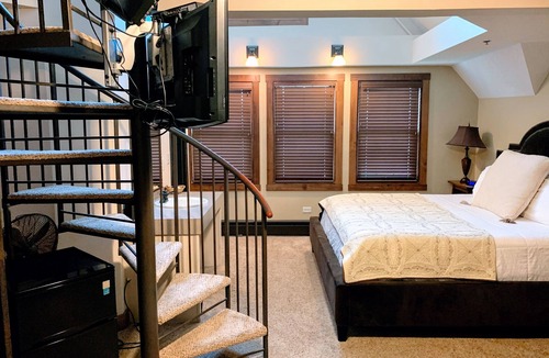 Ames Bed & Breakfast | Iowa House
