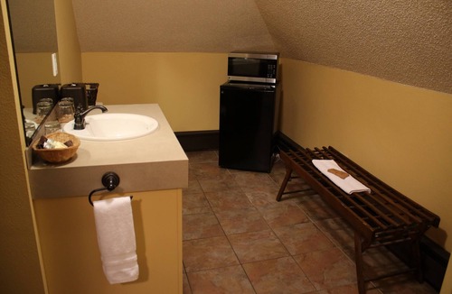 Ames Bed & Breakfast | Iowa House