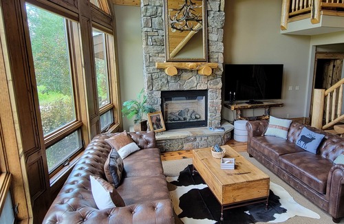 Leigh Creek Estates House | It's Always "Peak" Season in the Tetons