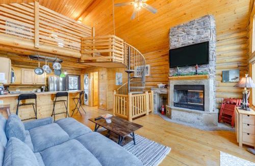 Jackson House | Jackson Condo w/Fireplace < Half Mi to Snow King!