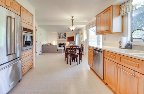 Jackson House | Jackson Home w/Fire Pit & Yard: 3 Mi to Downtown