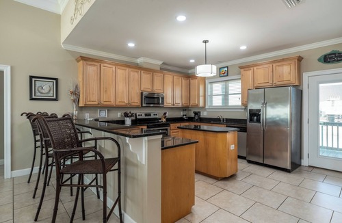 Dauphin Island House | Jadestone | Still open July 11! sought after west end location