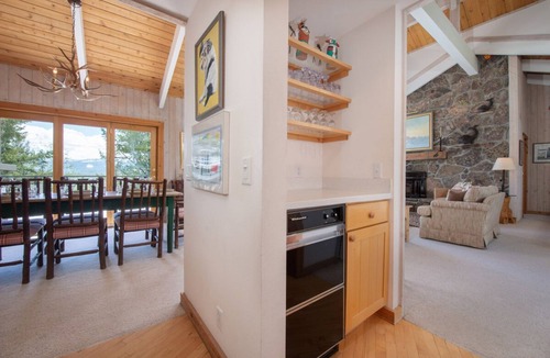Teton Village House | JHRL - Fisher House - Cozy Mountain Retreat