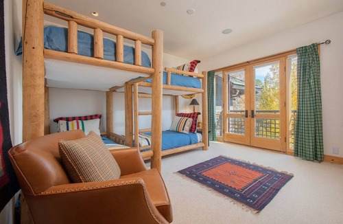 Granite Ridge House | JHRL - Granite Ridge Lodge 8 - Ski in, ski out luxury townhome