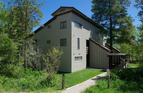 Moose Wilson Road Condo | JHRL - Indian Paintbrush 1122, Located in Wilson, the perfect getaway