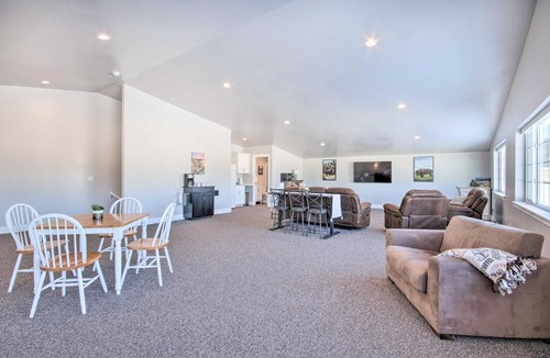 Joliet Apartment | Joliet Studio < 36 Mi to Red Lodge Mountain!