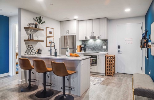 Park City Cottage | Jordanelle Sunrise Modern Condo, Gondola Access, Year-round Outdoor Fun