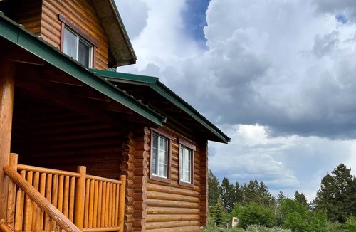 Soda Springs House | Jubilation Springs Cabin