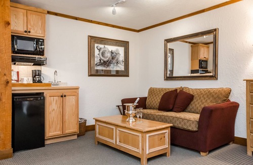 Whitefish Hotel | Kandahar Lodge at Whitefish Mountain Resort