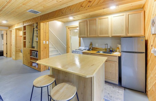 Kettle Falls Apartment | Kettle River Retreat w/Grill + Outdoor Shower