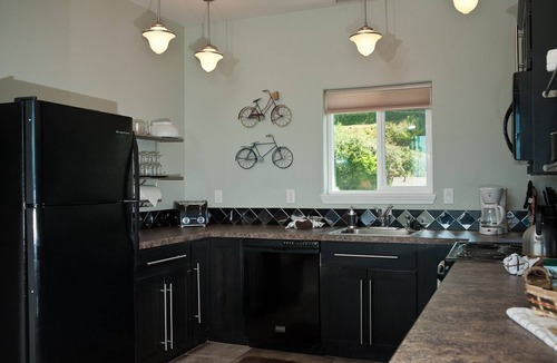 Depoe Bay Condo | Keystone Vacation Rentals-Ocean View Condos