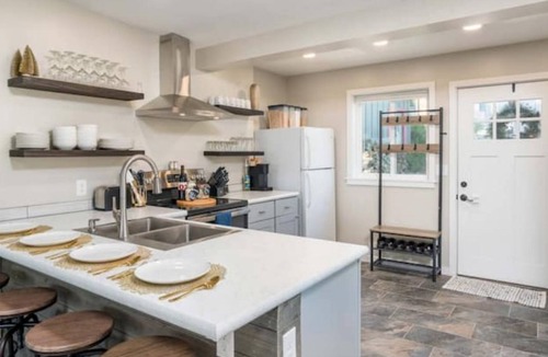 Valley Cabin | Kid-Friendly Waitts Lake Duplex: Lake views, Kayaks, Hot Tub, AC,