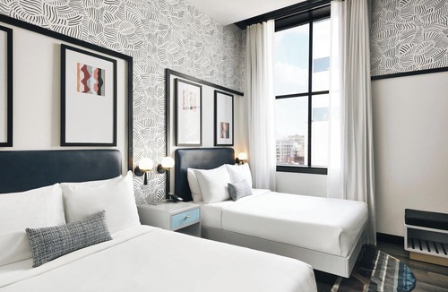 Downtown Cincinnati Hotel | Kinley Cincinnati Downtown, a Tribute Portfolio Hotel