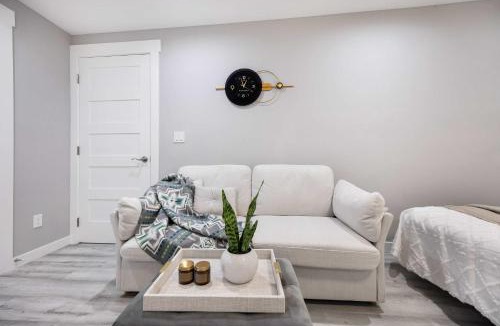North Rose Hill House | Kirkland Home with 2 Queen Beds - Totem Lake Village
