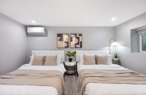 North Rose Hill House | Kirkland Home with 2 Queen Beds - Totem Lake Village