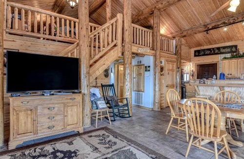 Alpine Village House | Kit Carson