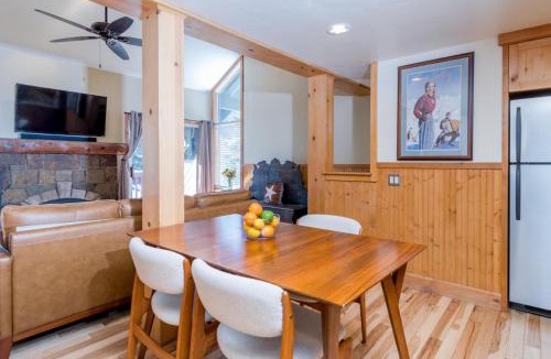 Ketchum House | Krystal Villa #5
