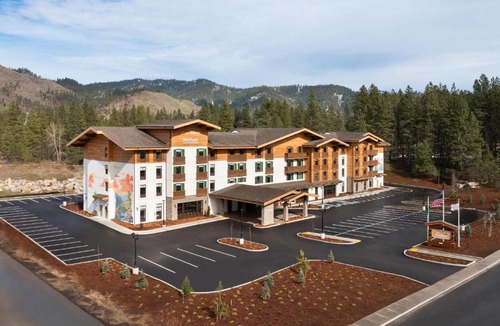 Leavenworth Hotel | La Quinta Inn and Suites by Wyndham Leavenworth