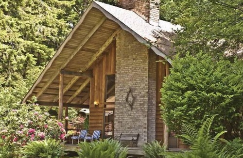 Forks Apartment | Lady Lodge Room near Olympic National Park