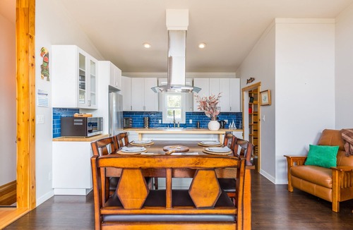 Lagoon Point House | Lagoon Point Retreat Beach Access + Fire Pit + Game Room | Chateau Coho
