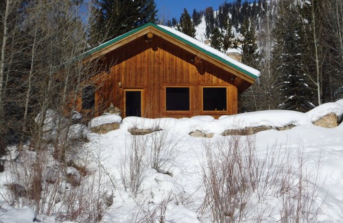 Jackson Cabin | Lake Cabin Near Grand Teton National Park