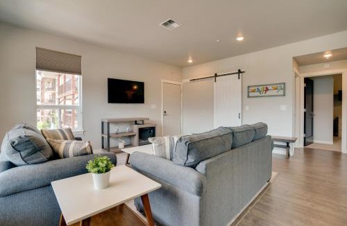 Manson House | Lake Chelan Condo w/Resort Pool & Hot Tub!