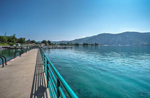 Manson House | Lake Chelan Resort Condo: Pool & Hot Tub Access!