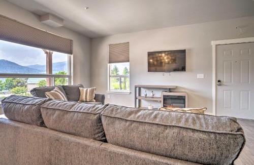 Manson House | Lake Chelan Resort Condo: Pool & Hot Tub Access!
