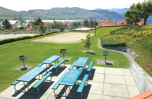 Chelan Apartment | Lake Chelan Shores 2 Bedroom Condo