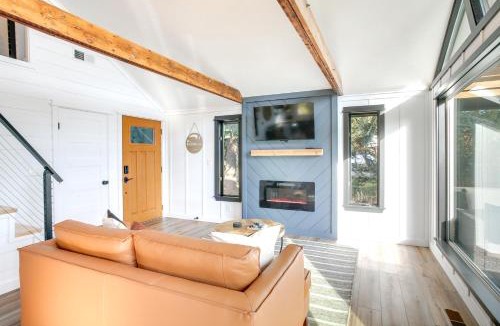 Worley House | Lake Coeur d'Alene Cabin w/Boat Slip in Worley!