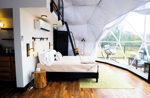 Cedar Bluff Resort | Lake Front Geodesic Dome: Hot Tub & Lake Views
