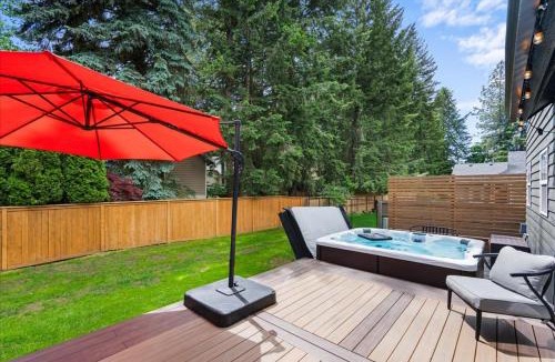 Hayden Lake House | Lake, Hot Tub, Golf Retreat