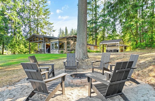 Lake Goodwin House | Lake House on Private Island - 9 acres