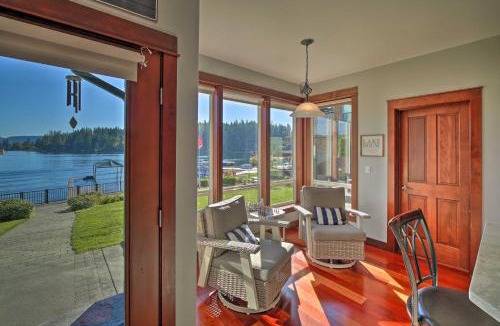 Eatonville House | Lake Lovers Oasis Hot Tub and Mt Rainier View!