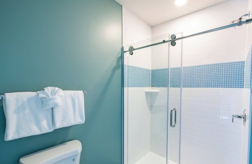 Mackinac Island Hotel | Lake View Hotel