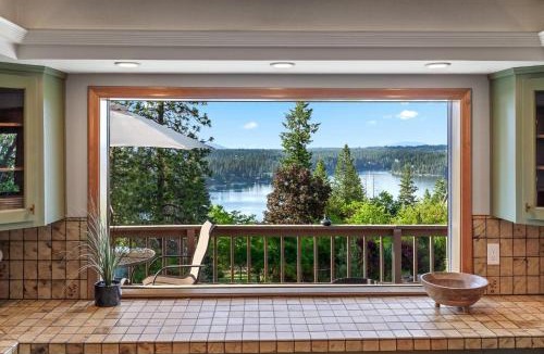 Hayden View Estates House | Lake View on Lookout Coeur d' Alene ID