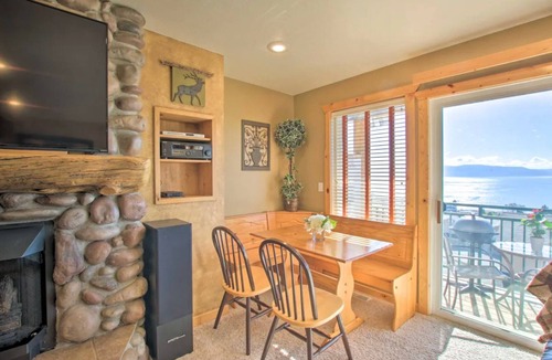 Harbor Village Condo | LAKE VIEW RETREAT CONDO/1 block Marina/Resort pool,hot tub & tennis courts
