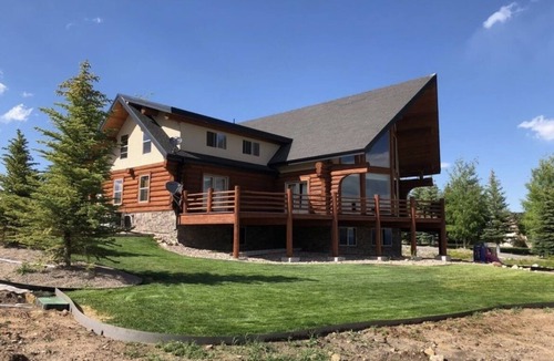 Fish Haven Cabin | Lake Vista Lodge hot tub, 6,500+ sq ft, sleeps 30+!