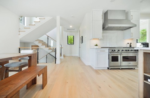 Kennydale House | Lake Washington View 4 BR Luxury Home near Seattle