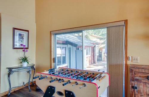 Rockford Bay House | Lakefront Bliss: Coeur d'Alene Cabin w/Dock!