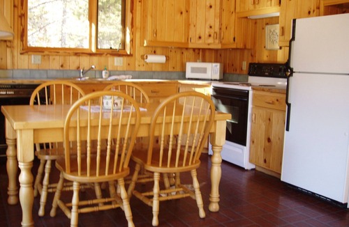 Jackson Cottage | Lakefront Cabin 20 miles from Jackson, near Grand Teton National Park