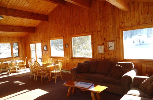 Jackson Cottage | Lakefront Cabin 20 miles from Jackson, near Grand Teton National Park