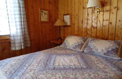 Jackson Cottage | Lakefront Cabin 20 miles from Jackson, near Grand Teton National Park