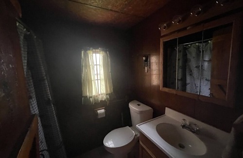 Brighton Cabin | Lakefront Cabin